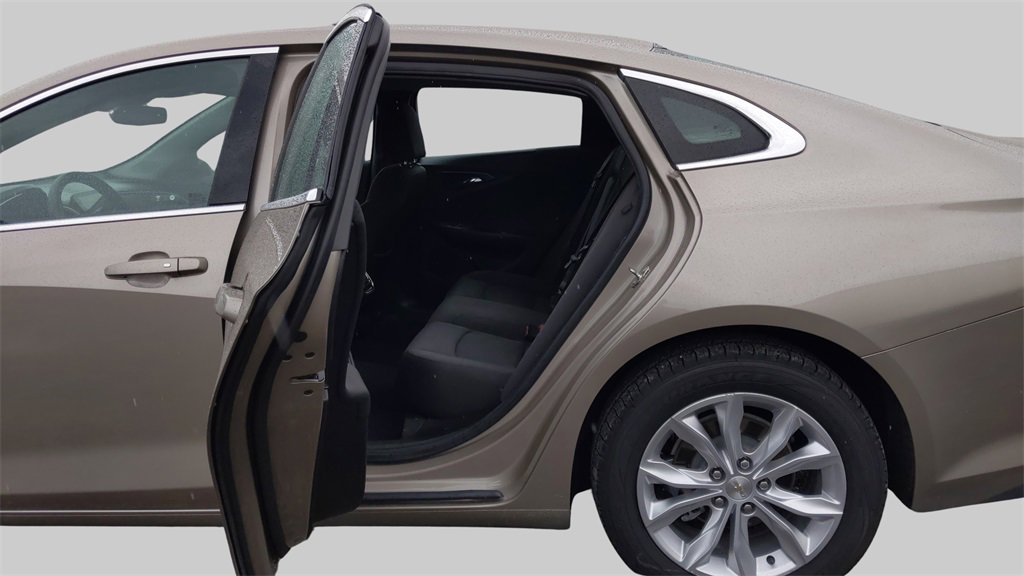 Used 2022 Chevrolet Malibu LT image 30