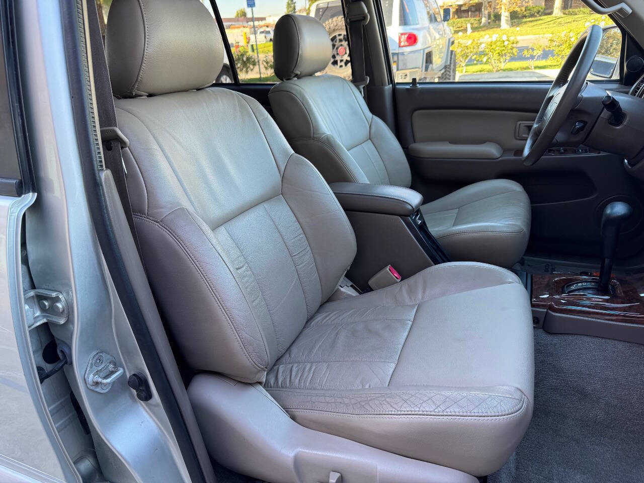 Used 2000 Toyota 4Runner Limited image 15
