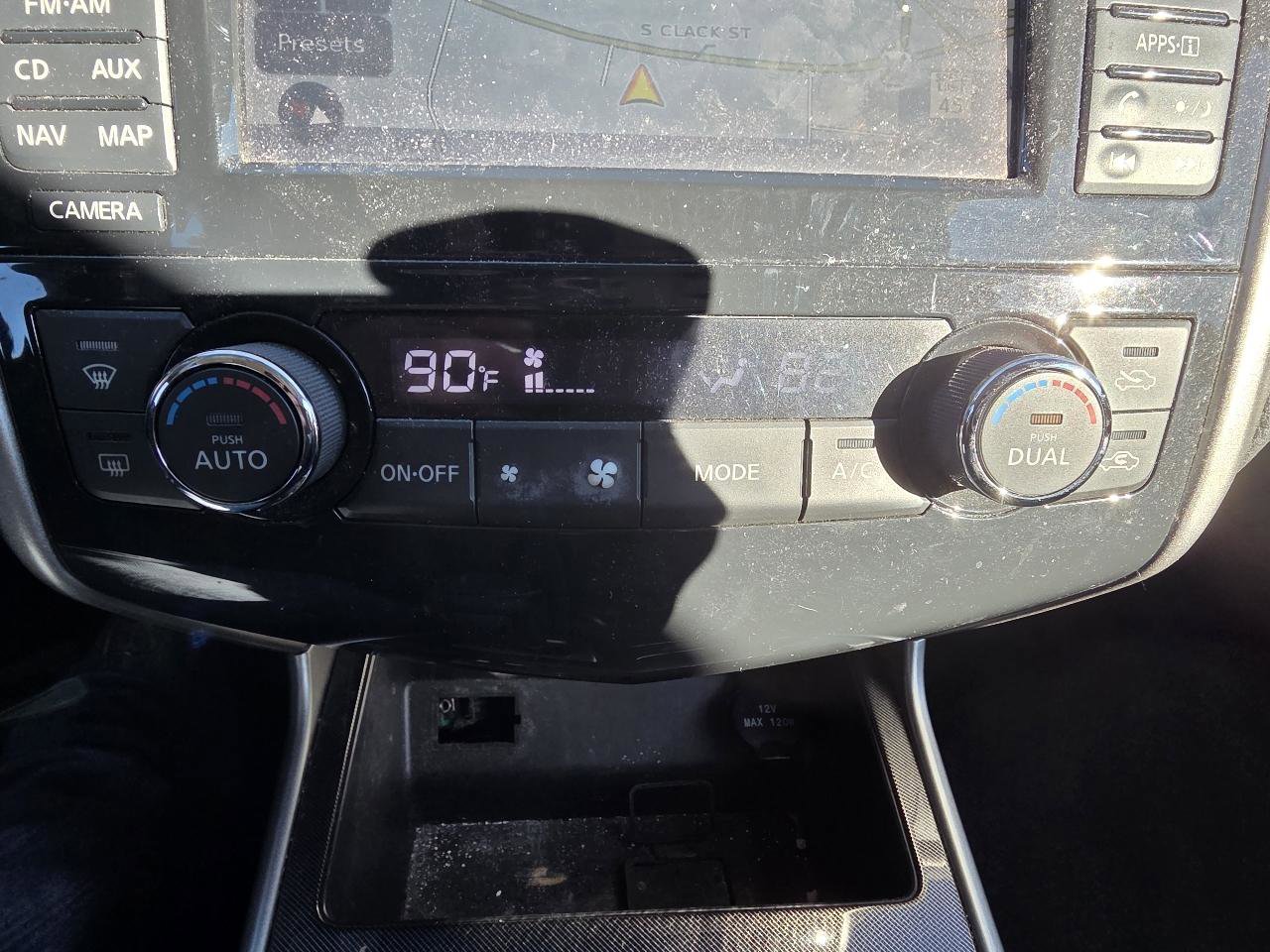 Used 2015 Nissan Altima 3.5 SL FWD image 19