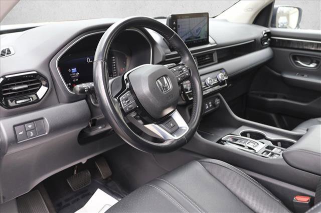 Used 2025 Honda Pilot Elite image 10