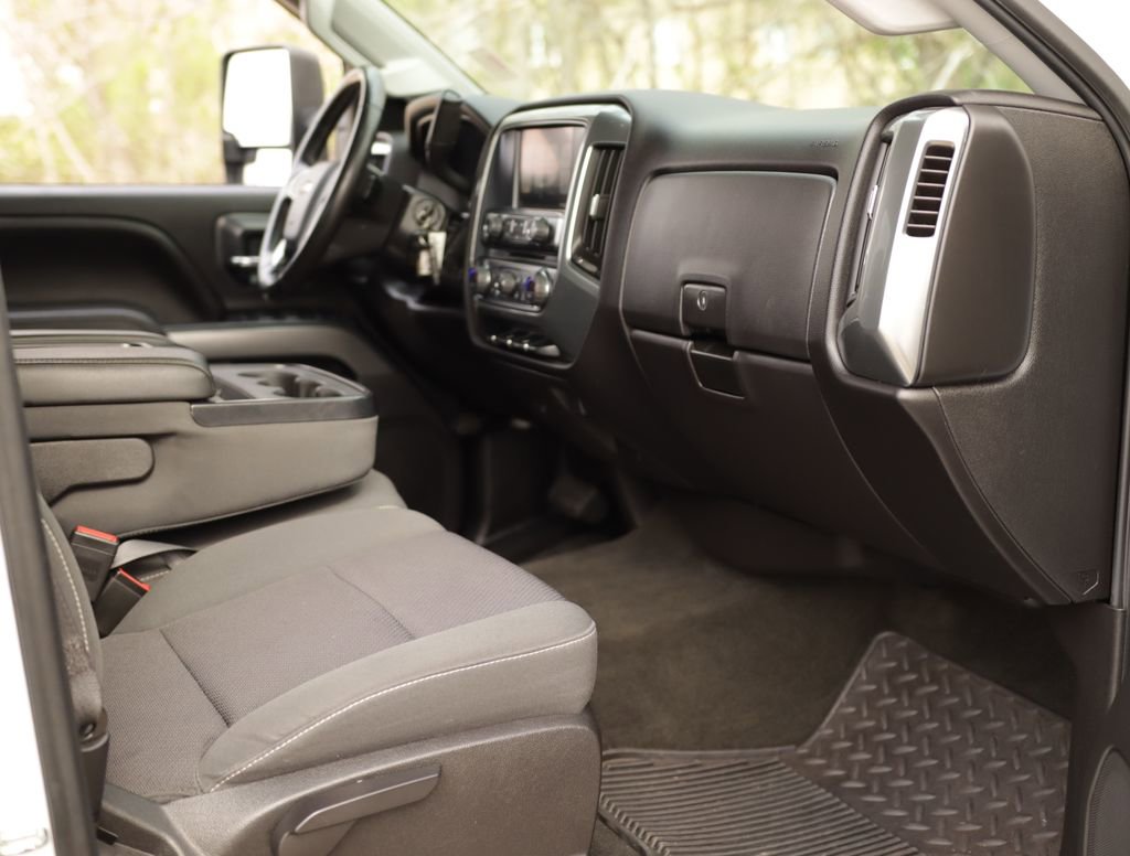 Used 2016 Chevrolet Silverado 2500 LT w/ LT Convenience Package AWD/4WD image 27