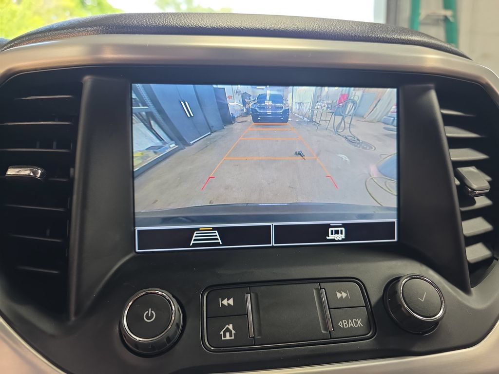 Used 2021 GMC Acadia SLE w/ Driver Convenience Package AWD/4WD image 23
