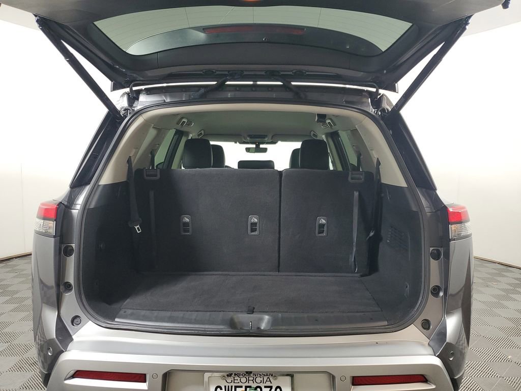 Used 2023 Nissan Pathfinder SL image 8
