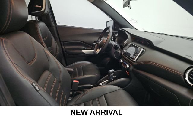 Used 2020 Nissan Kicks SR w/ SR Premium Package FWD image 8