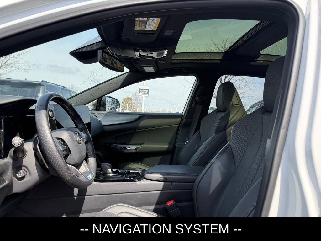 Used 2025 Lexus NX 350 F Sport image 6