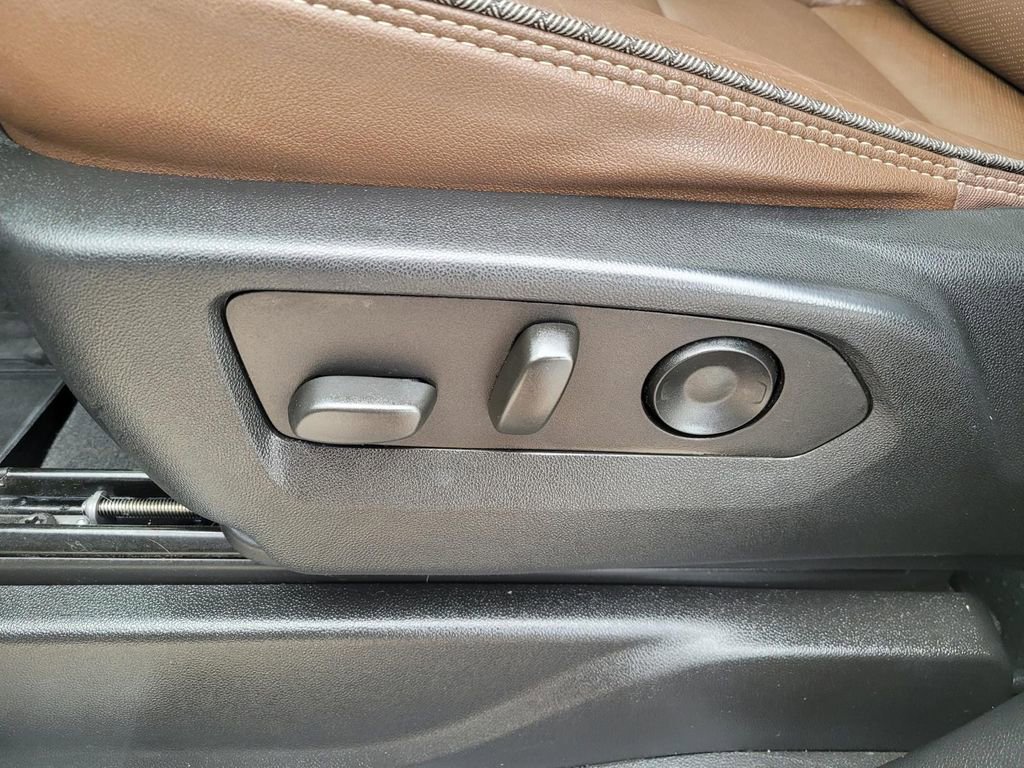 Certified 2023 Chevrolet Tahoe High Country image 23