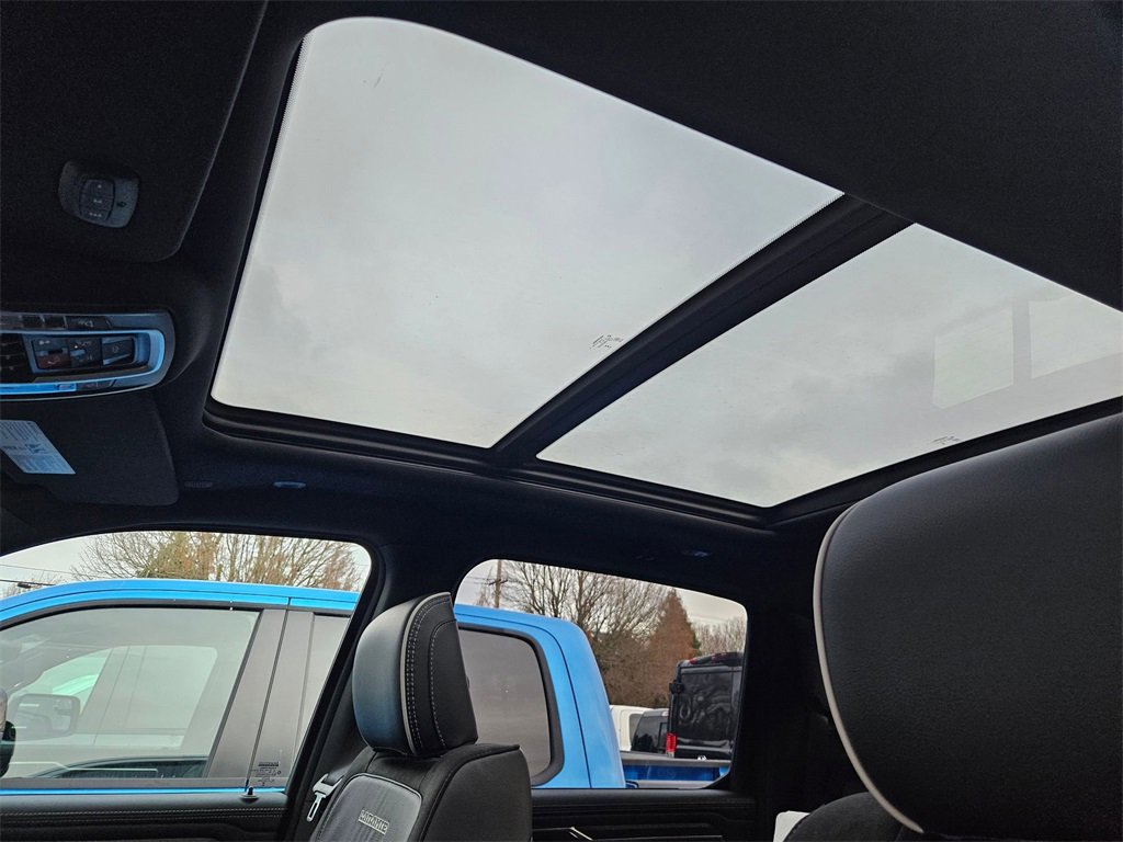 New 2026 RAM 1500 Laramie w/ Night Edition image 33