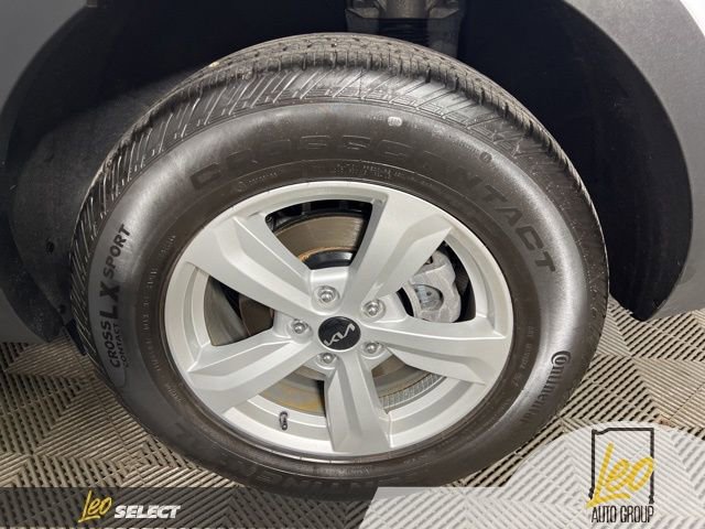 Used 2023 Kia Sorento LX image 23