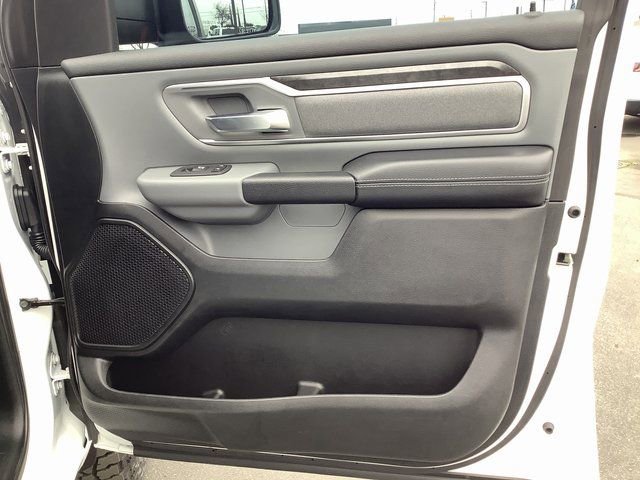 Used 2019 RAM 1500 Big Horn image 36