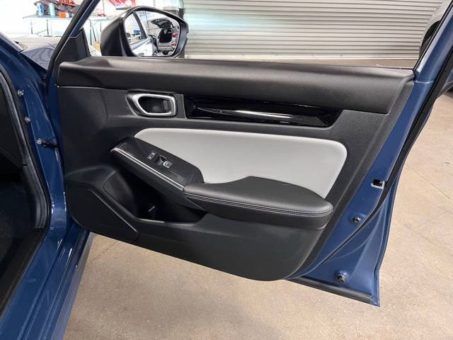 Used 2025 Honda Civic Sport image 12