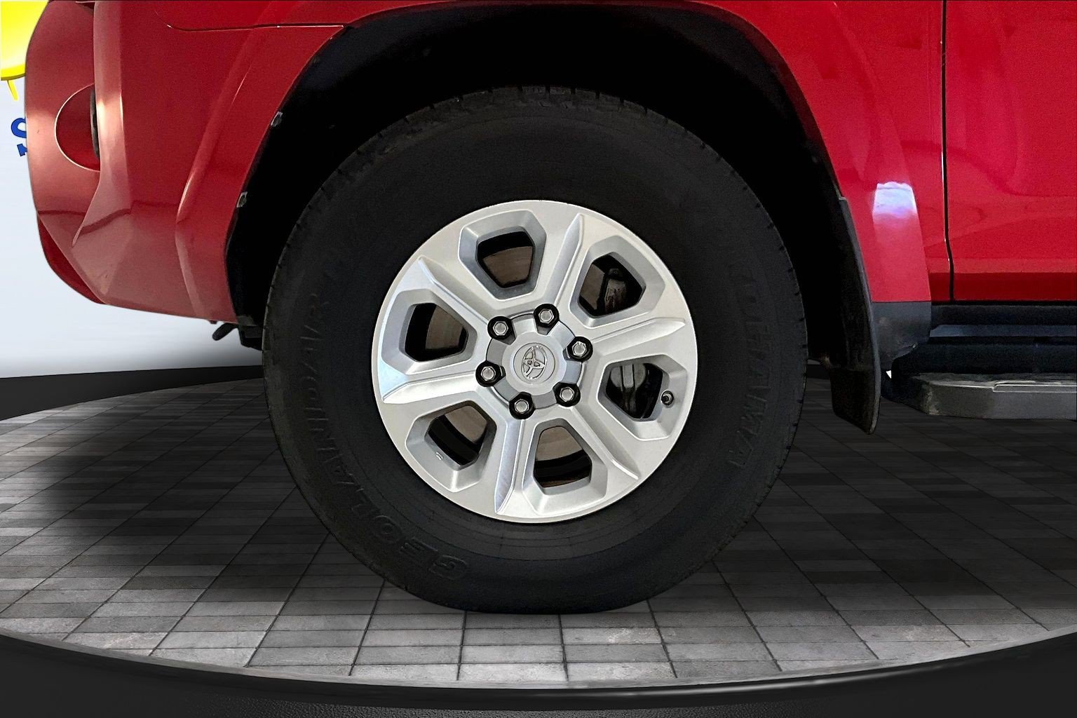 Used 2015 Toyota 4Runner SR5 Premium AWD/4WD image 34