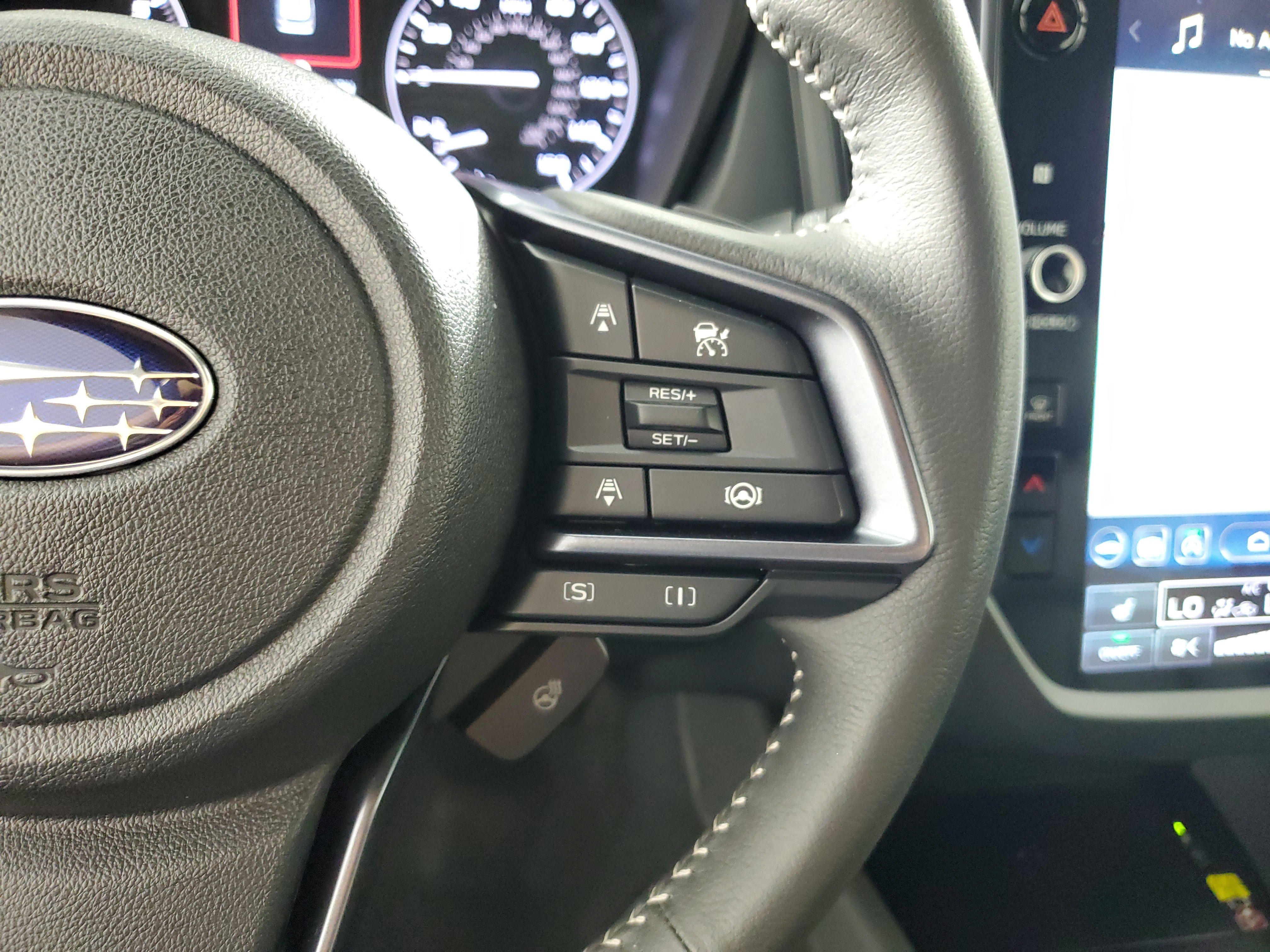 Used 2025 Subaru Forester Limited image 25