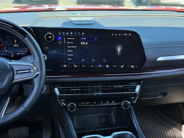 Used 2025 Chevrolet Traverse Z71 w/ Enhanced Driving Package AWD/4WD image 22