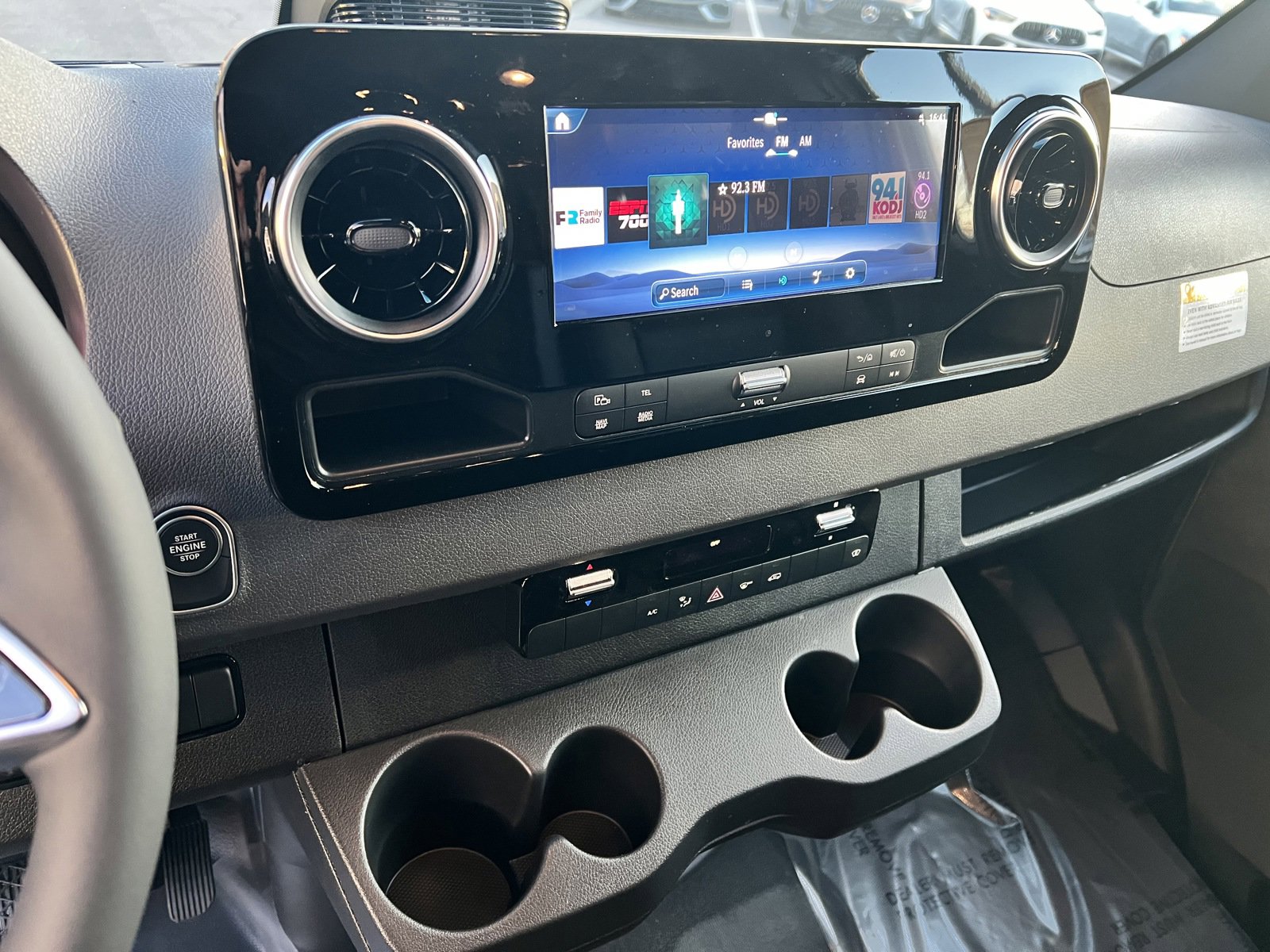 New 2025 Mercedes-Benz Sprinter 2500 image 27