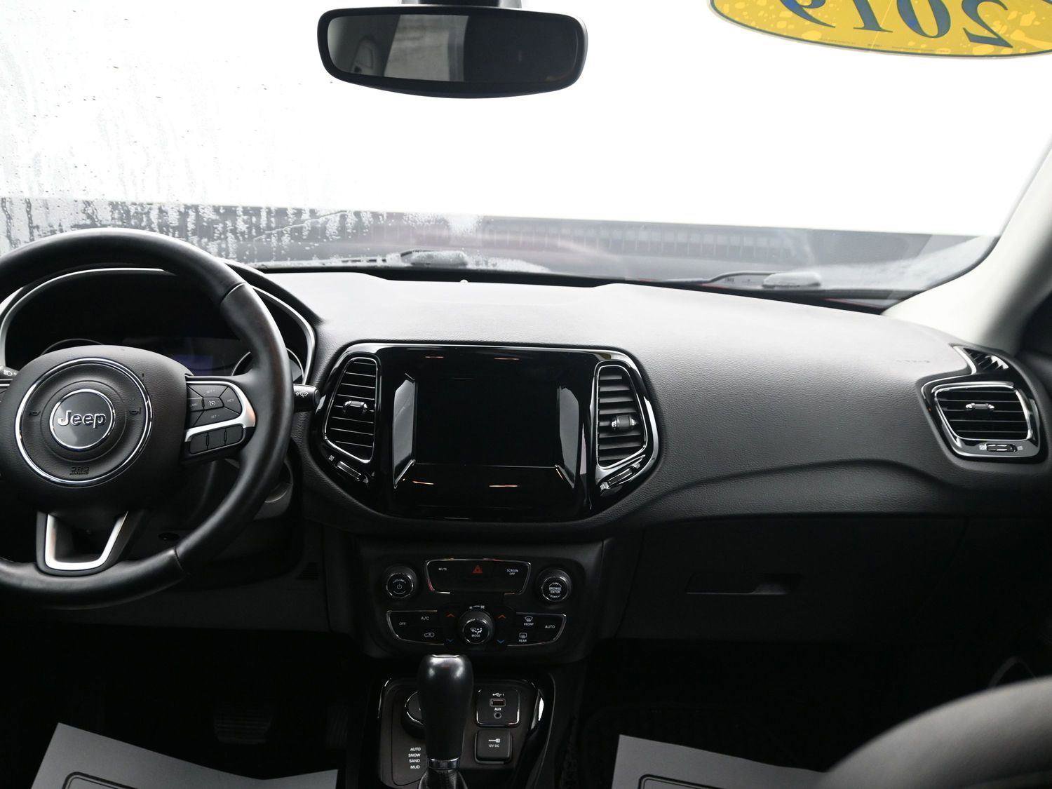 Used 2019 Jeep Compass Altitude image 12