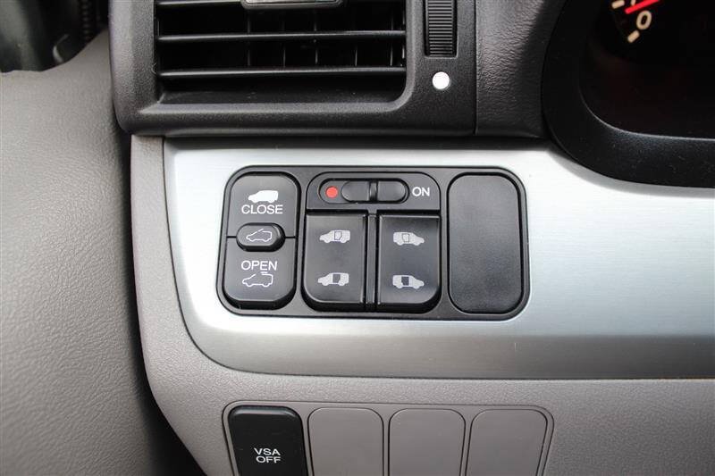 Used 2008 Honda Odyssey EX-L image 17