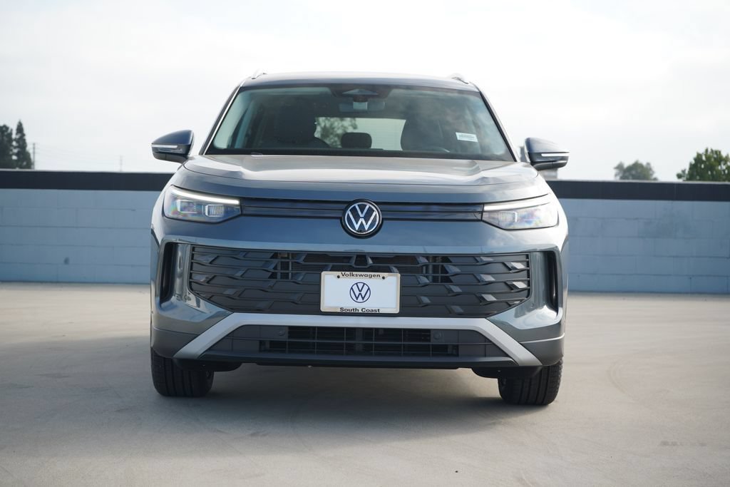 New 2026 Volkswagen Tiguan SE FWD image 5