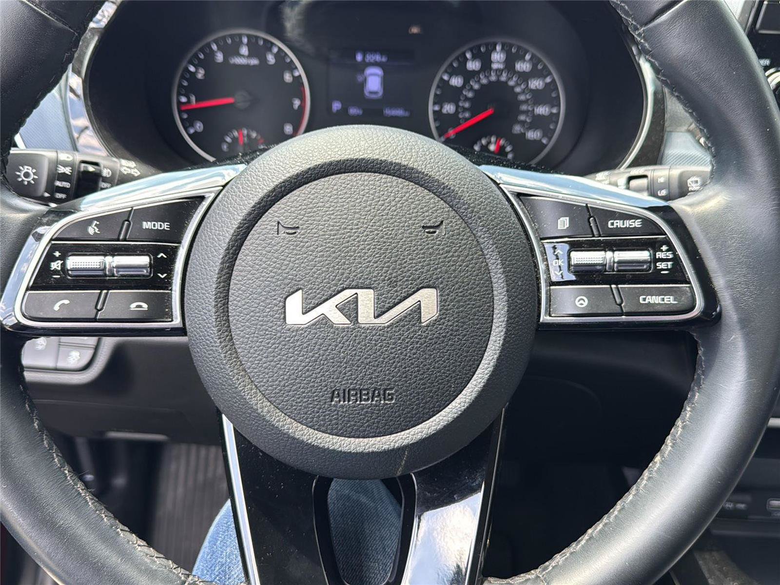 Used 2023 Kia Seltos S AWD/4WD image 16