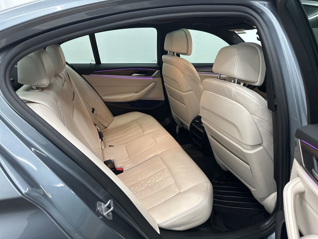 Used 2018 BMW 530e w/ Premium Package 2 image 21