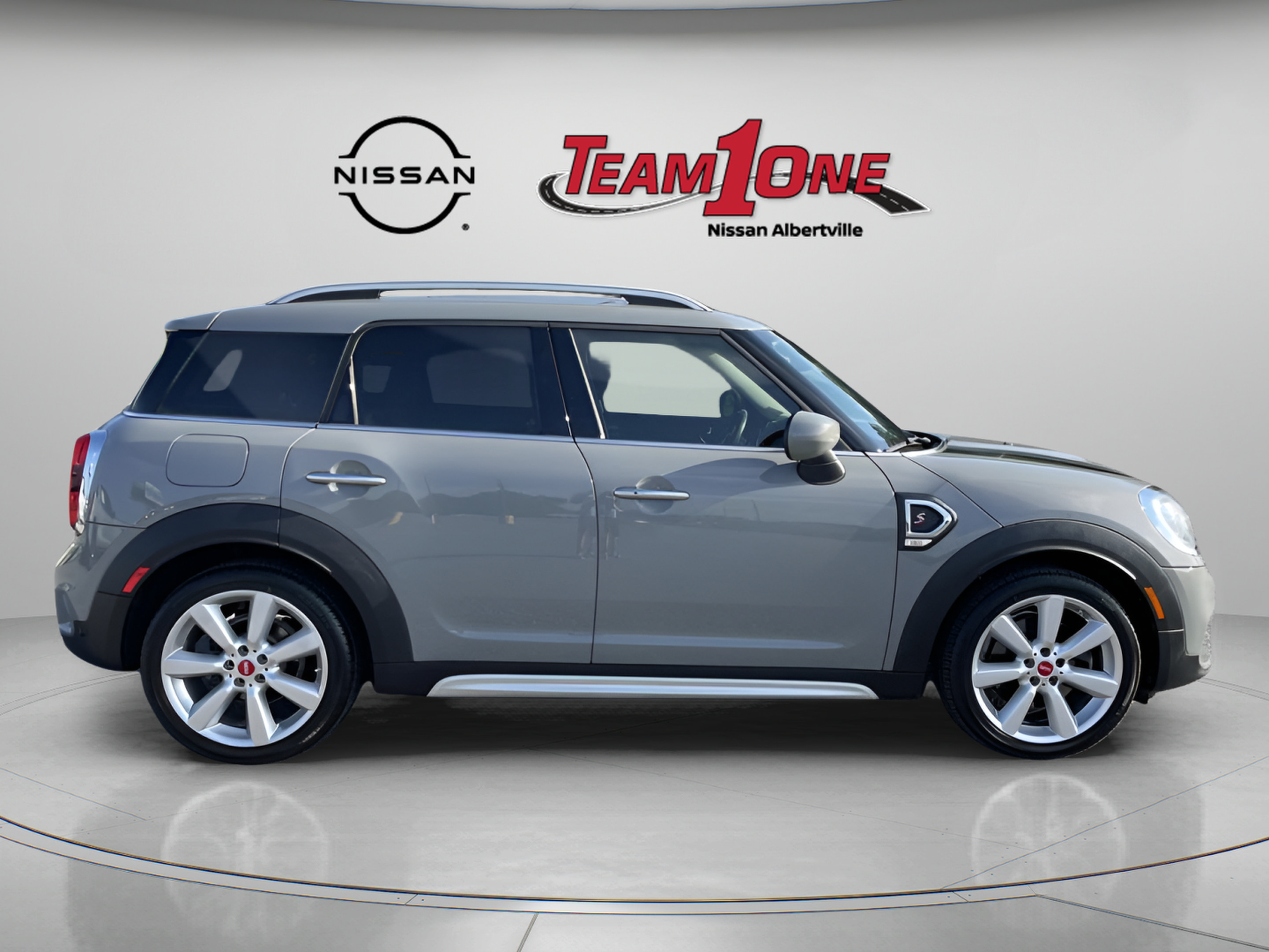 Used 2020 MINI Cooper Countryman S FWD image 9