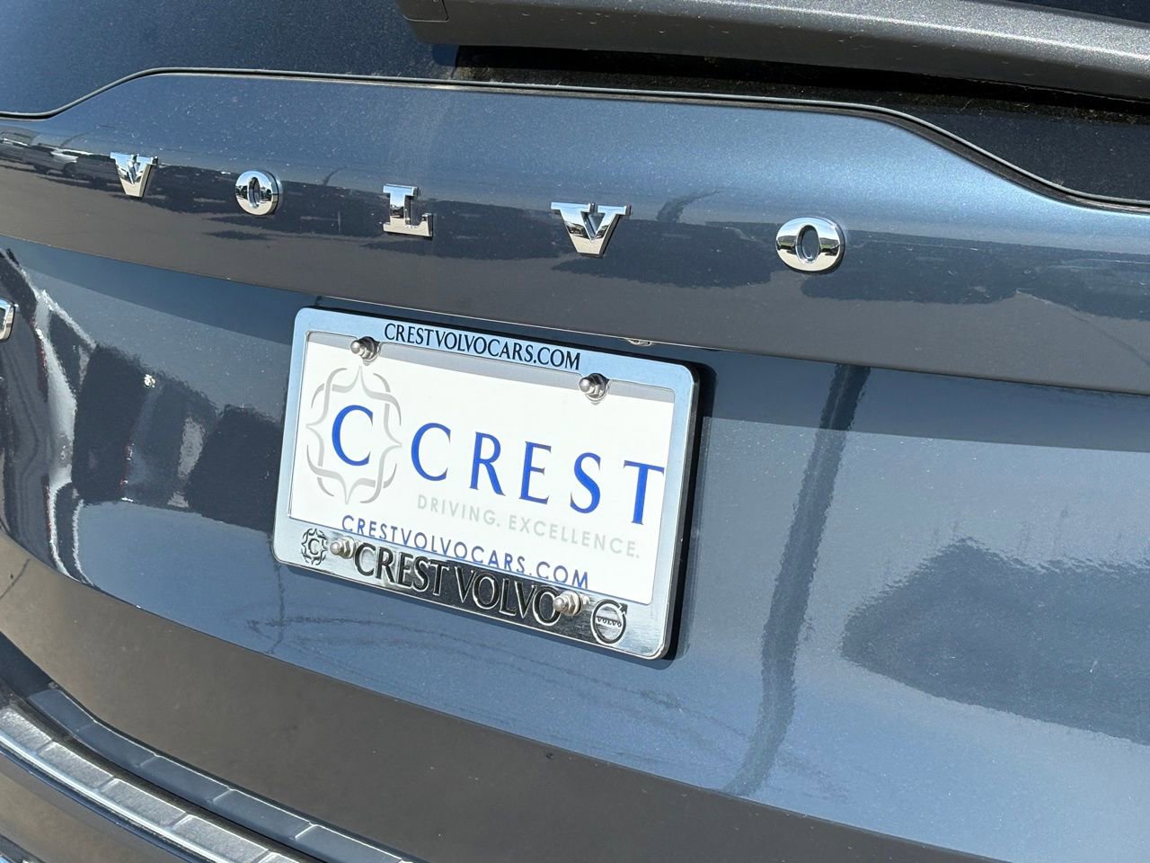 New 2026 Volvo XC90 B5 Core w/ Protection Package Premier image 7