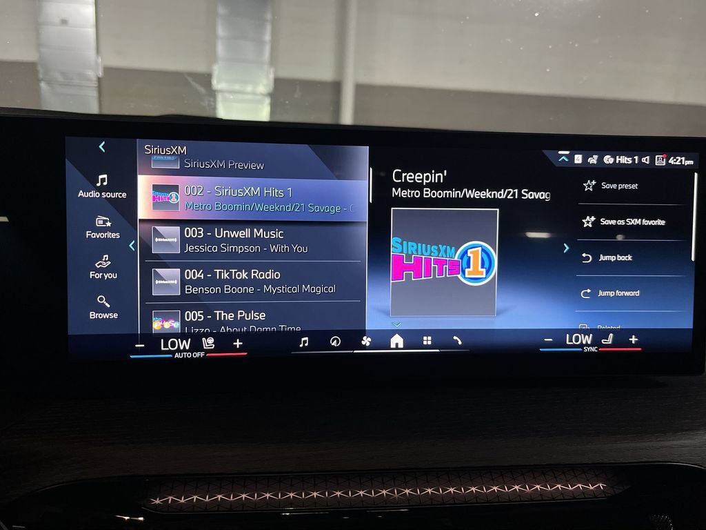 New 2025 BMW 330i xDrive Sedan w/ Convenience Package image 16