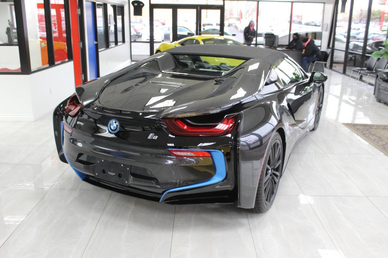 Used 2019 BMW i8 Roadster image 7