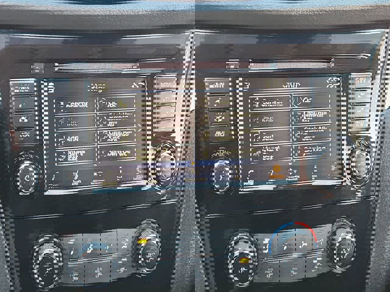 Used 2022 Nissan Rogue Sport S image 24