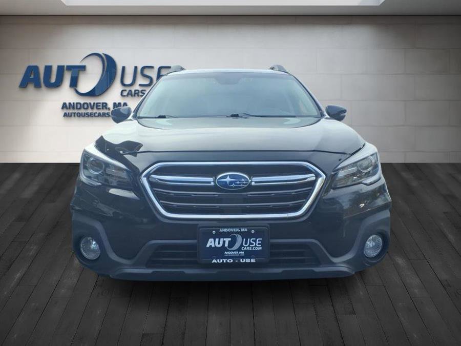 Used 2018 Subaru Outback 3.6R Limited image 2