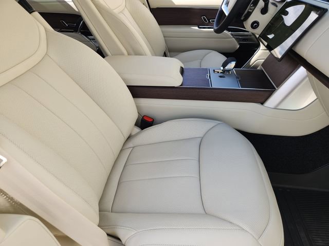 New 2026 Land Rover Range Rover SE AWD/4WD image 10