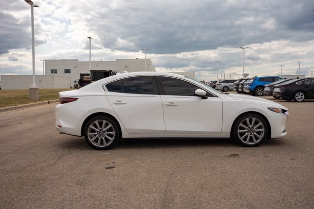 Used 2020 MAZDA MAZDA3 Sedan w/ Preferred Package FWD image 8