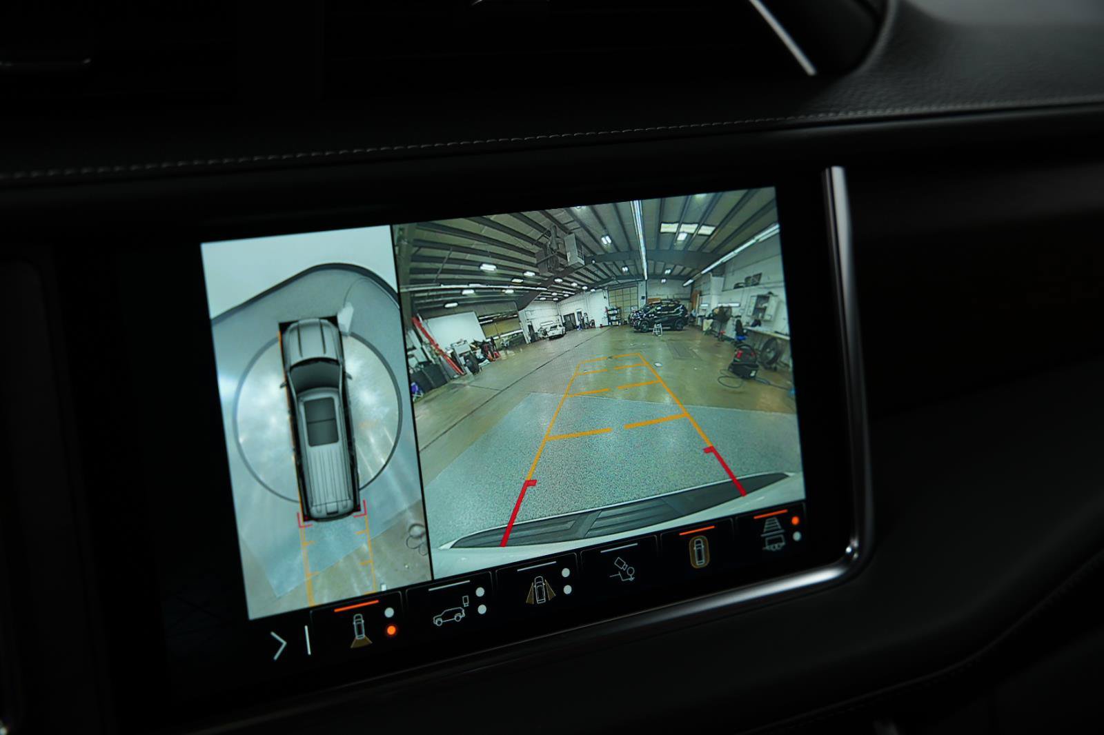 Used 2024 GMC Yukon XL Denali Ultimate AWD/4WD image 47