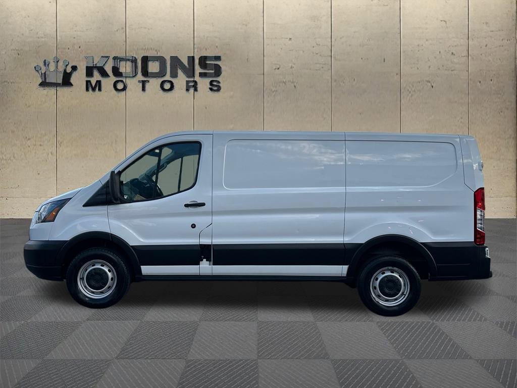 Used 2019 Ford Transit 250 130 Low Roof image 4