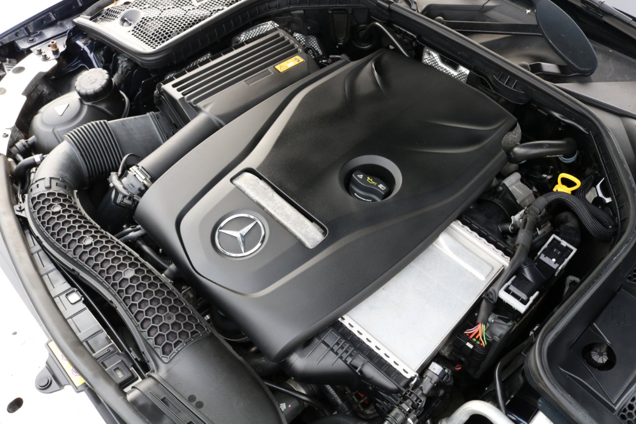 Used 2017 Mercedes-Benz C 300 4MATIC Sedan image 50