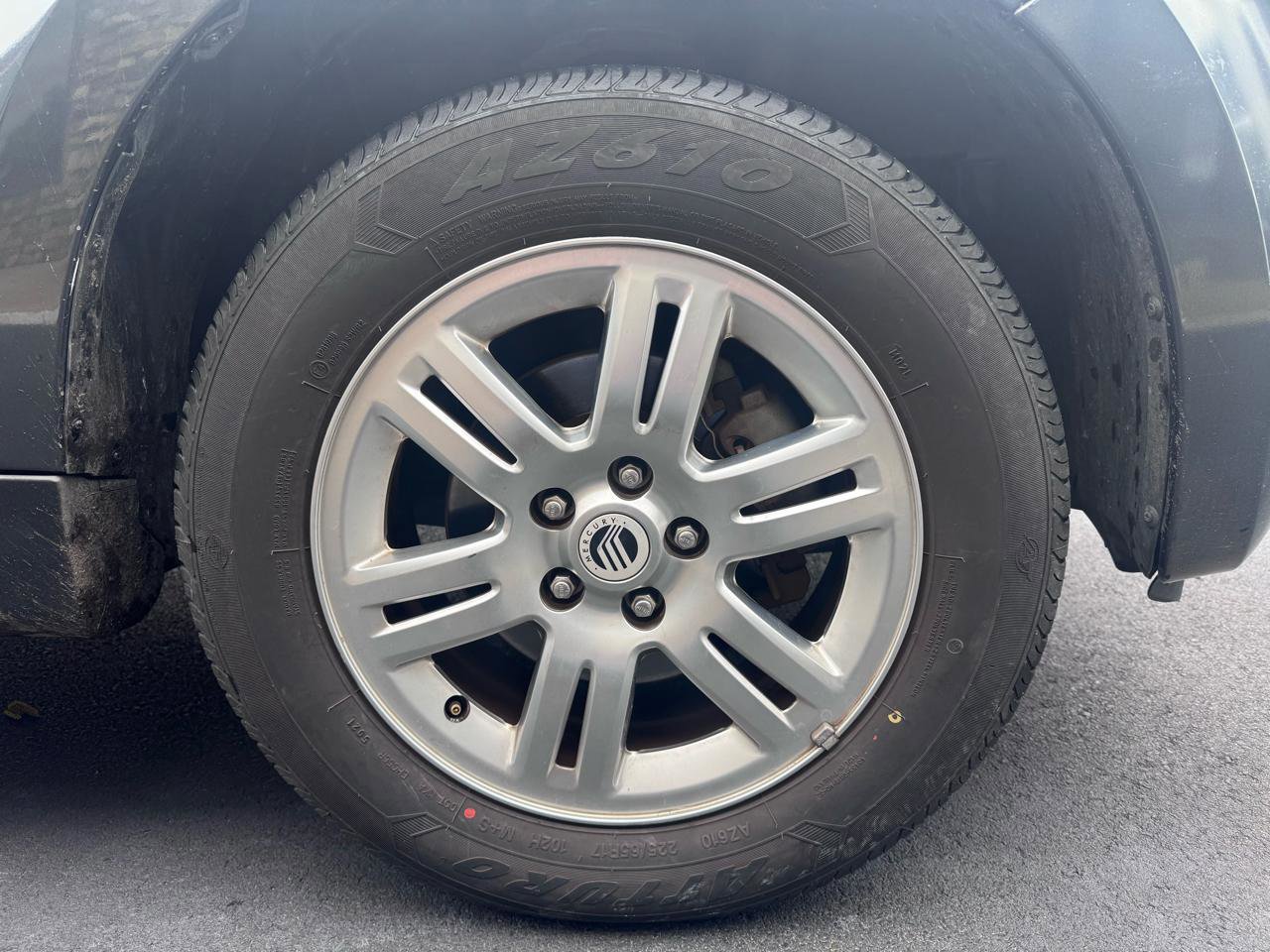 Used 2008 Mercury Mariner Premier FWD image 10