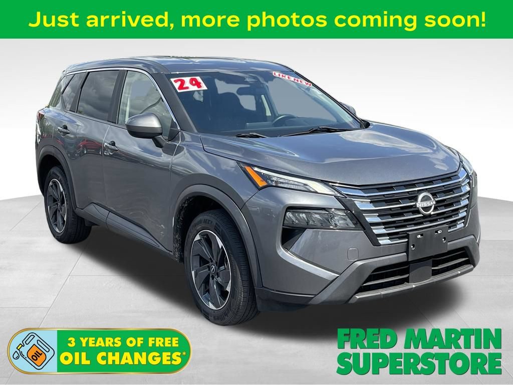 Used 2024 Nissan Rogue SV FWD 360° Tour