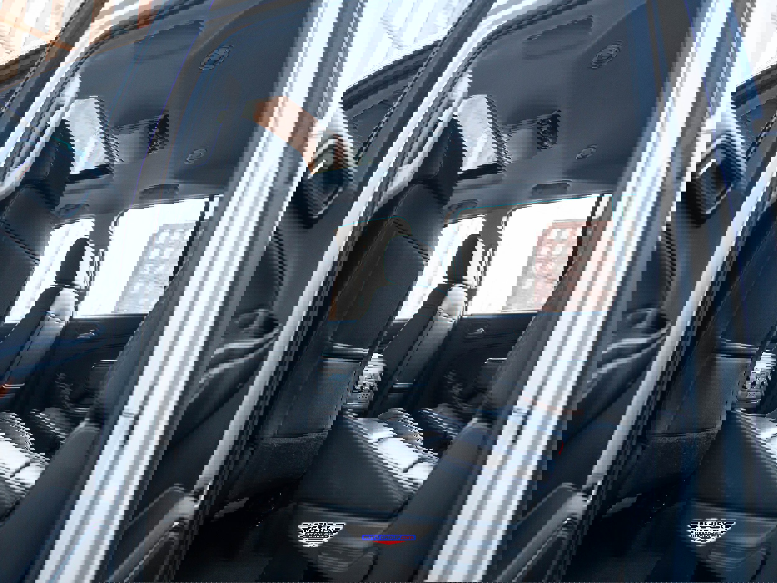 Used 2017 Chevrolet Suburban Premier image 22