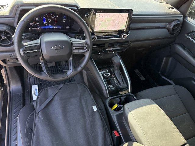 Used 2024 Chevrolet Colorado Trail Boss w/ Advanced Trailering Package image 18