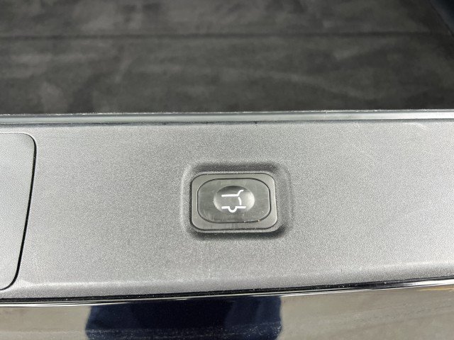 Certified 2025 Ford Expedition Max Platinum image 34