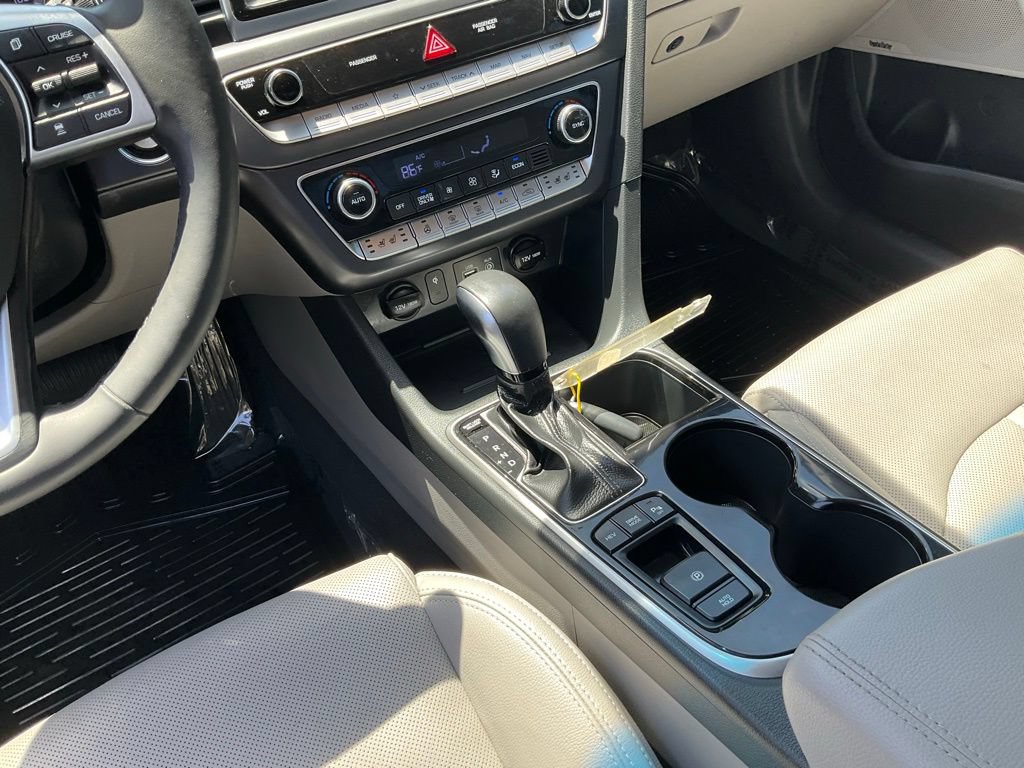 Used 2019 Hyundai Sonata Limited FWD image 38