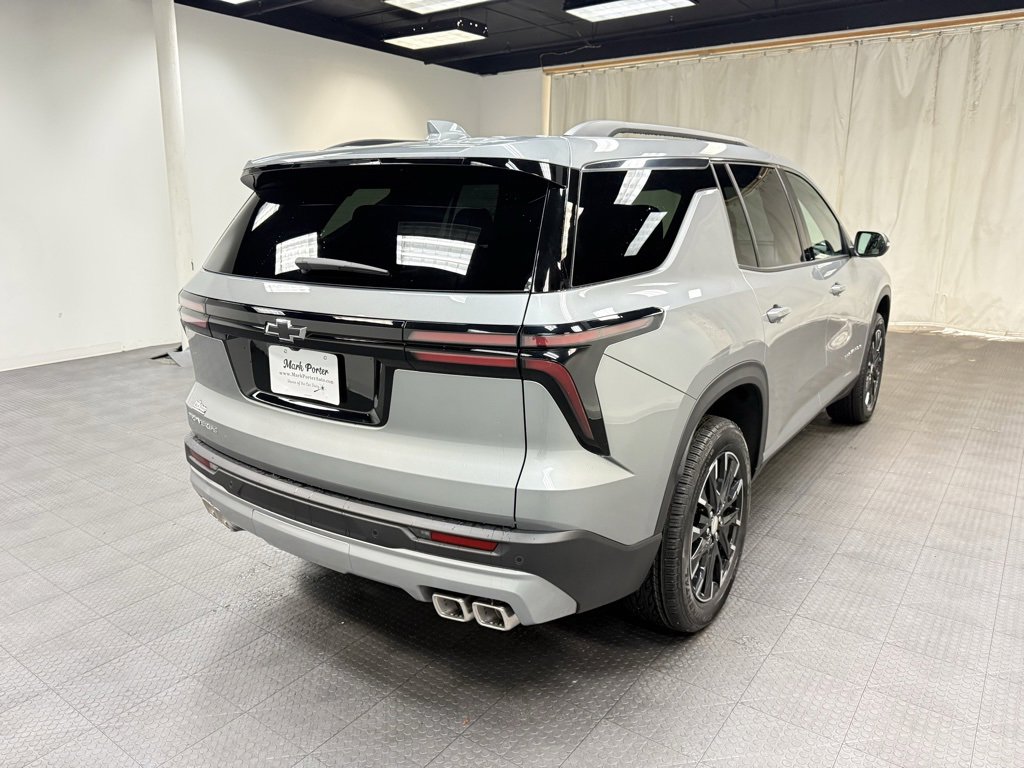New 2026 Chevrolet Traverse LT w/ Sun and Wheel Package image 7