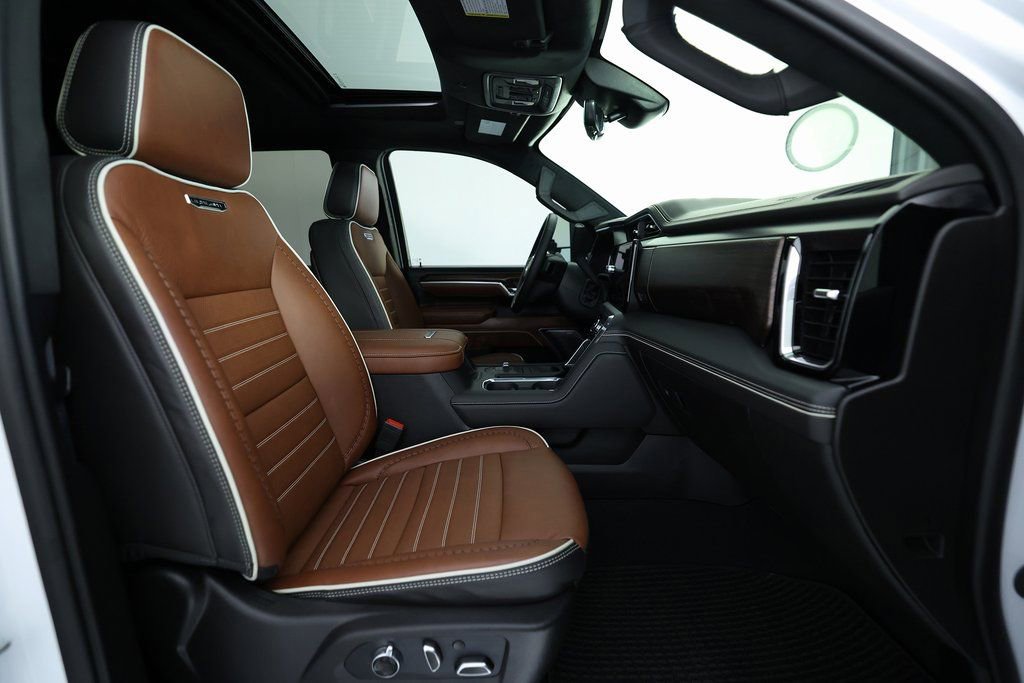 Used 2026 GMC Sierra 2500 Denali Ultimate image 13