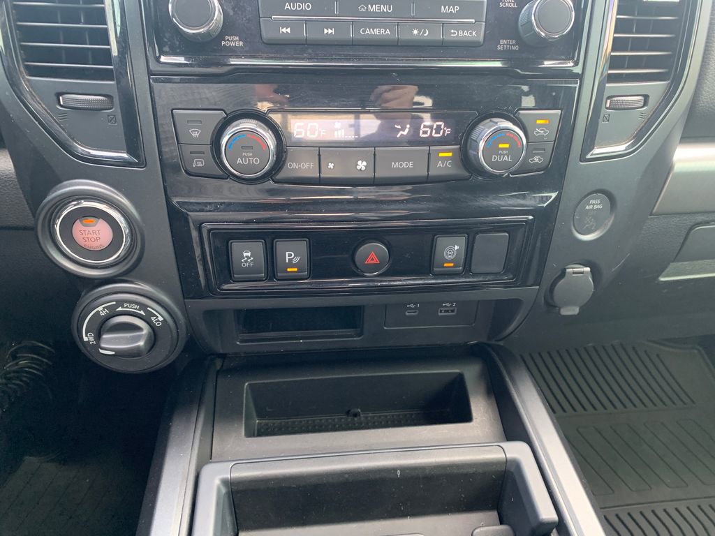 Used 2021 Nissan Titan PRO-4X AWD/4WD image 19
