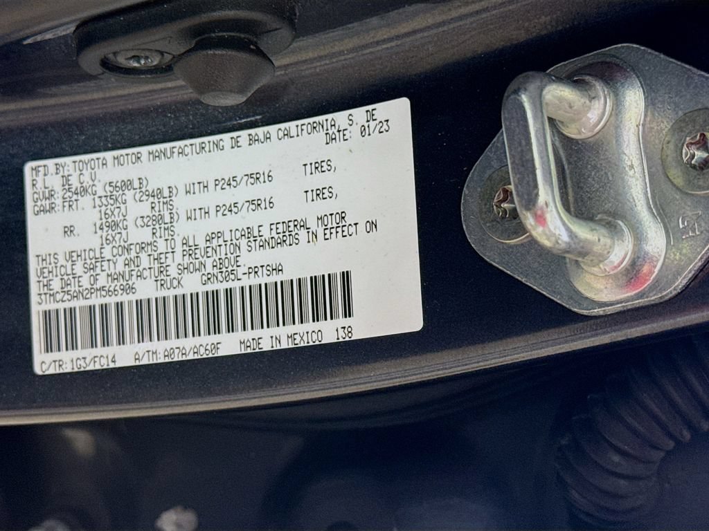 Certified 2023 Toyota Tacoma SR5 AWD/4WD image 28