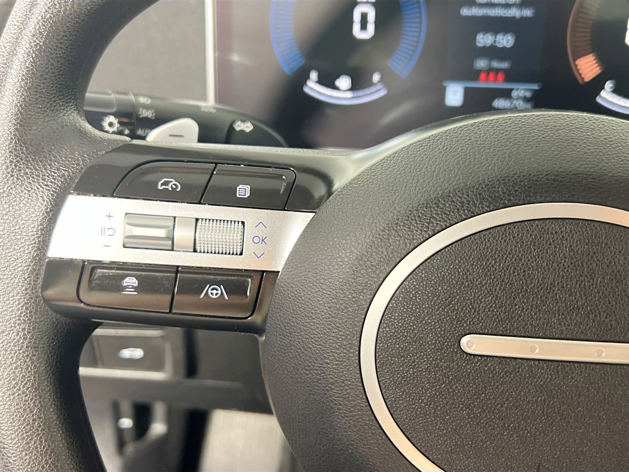 Used 2024 Hyundai Sonata SEL FWD image 18