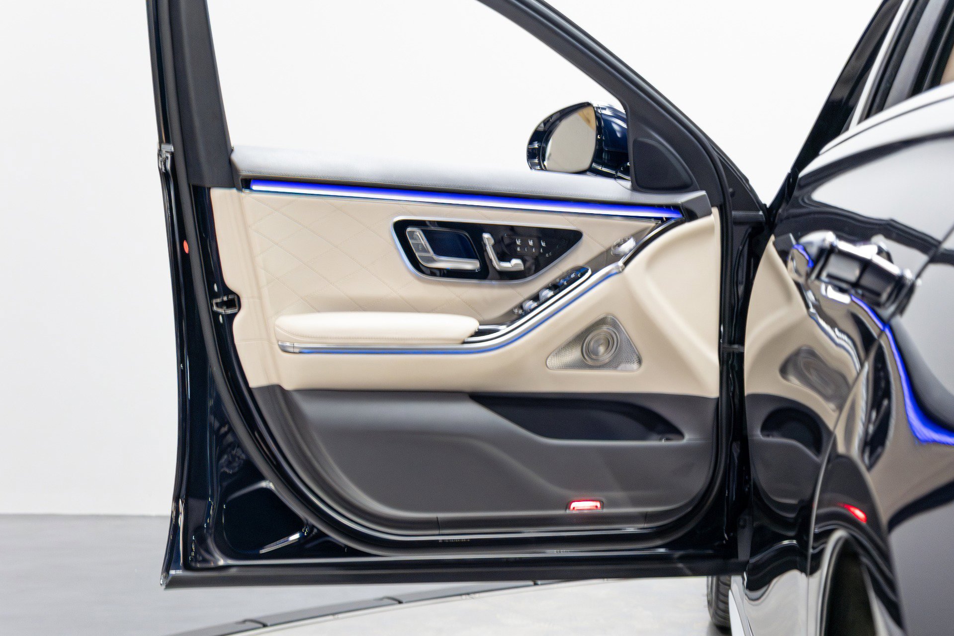 Used 2023 Mercedes-Benz S 580 4MATIC Sedan image 59