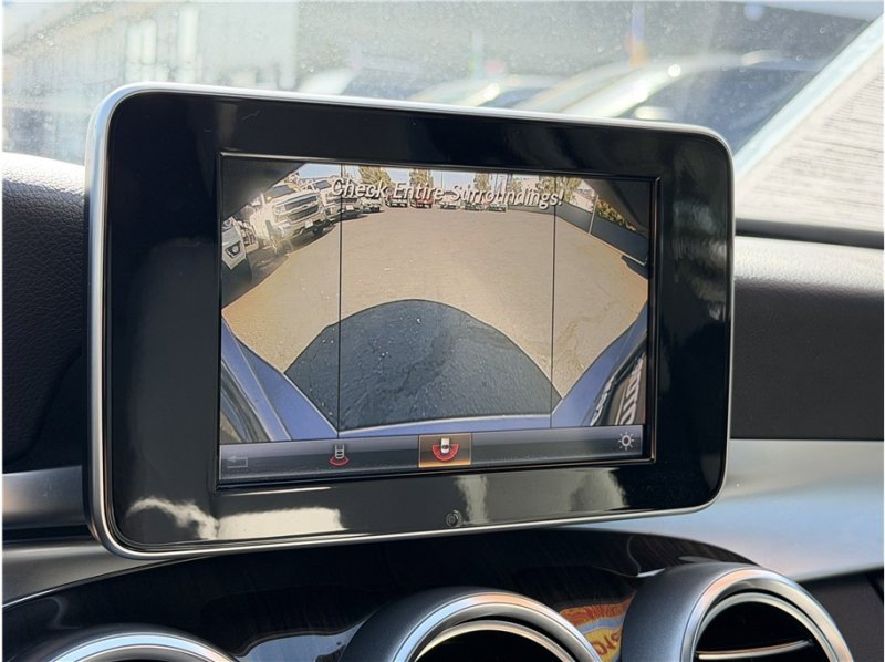 Used 2018 Mercedes-Benz C 300 Sedan w/ Premium Package image 54