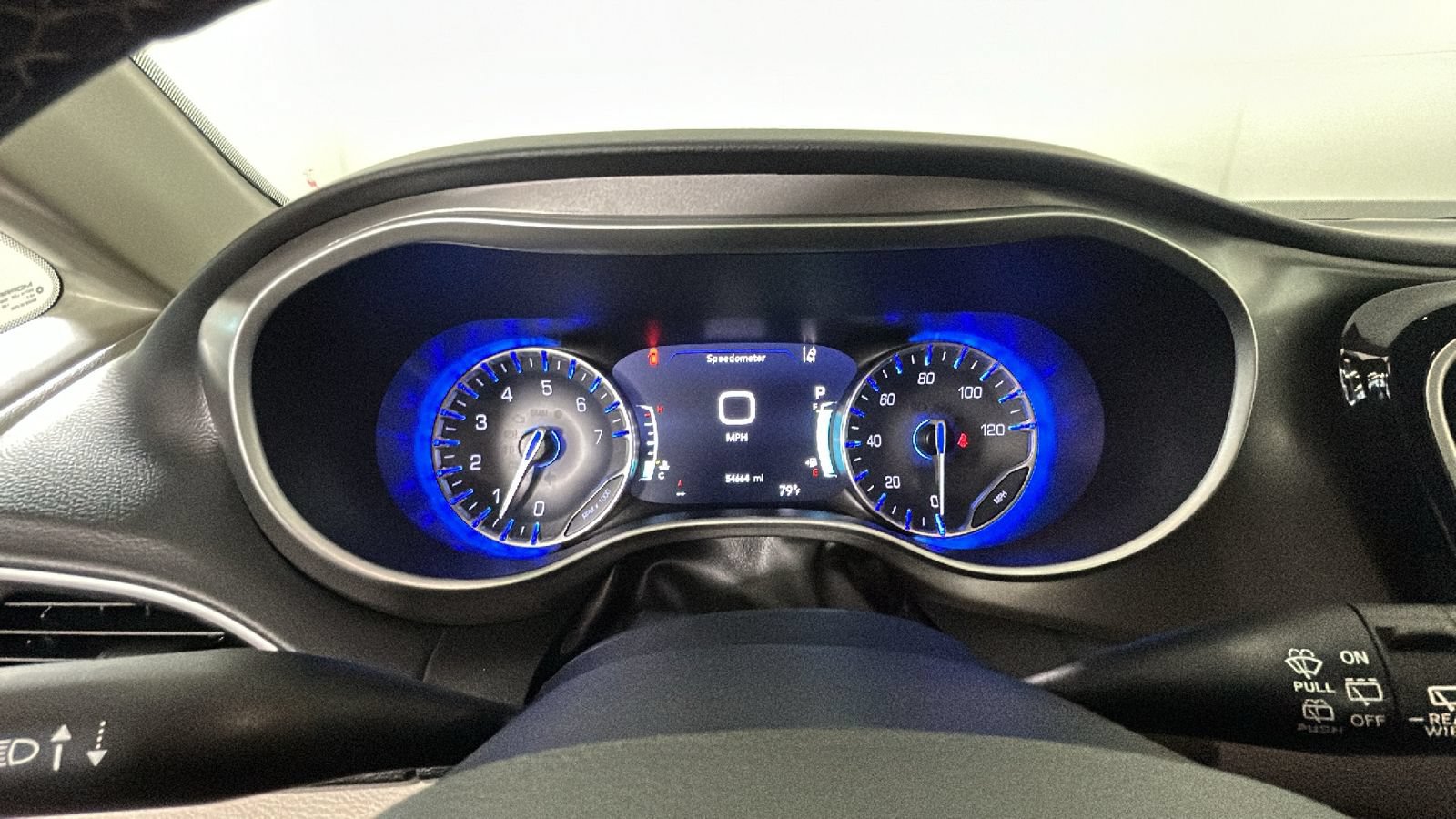 Used 2023 Chrysler Pacifica Touring-L FWD image 20