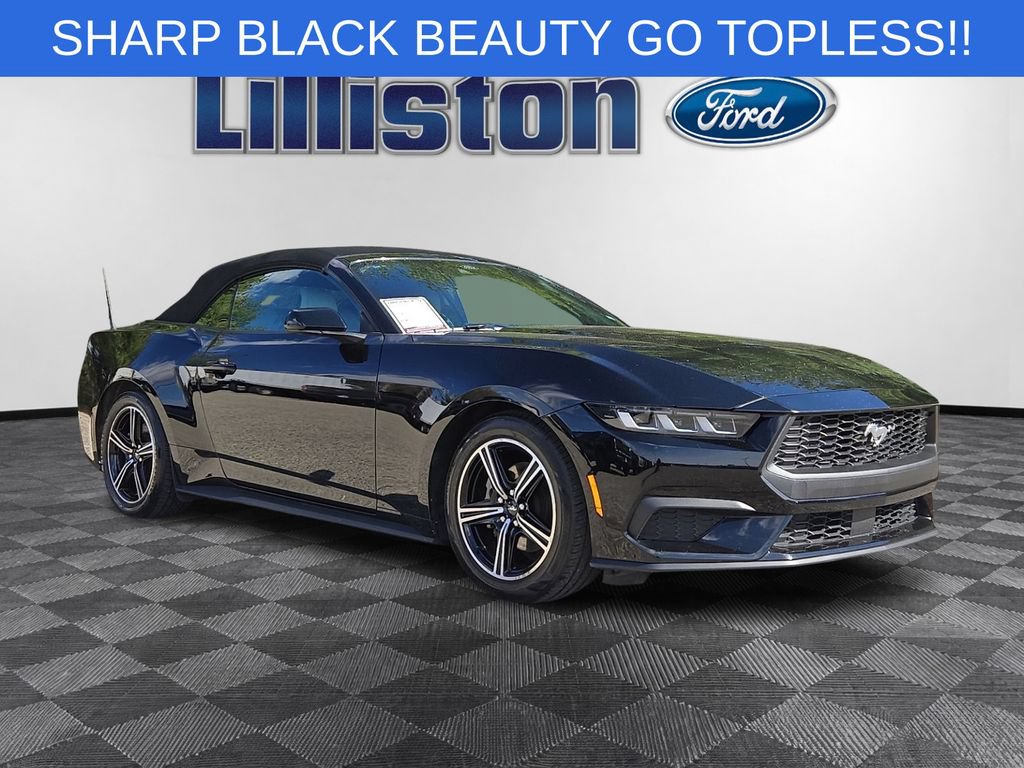 Used 2024 Ford Mustang Premium RWD image 3