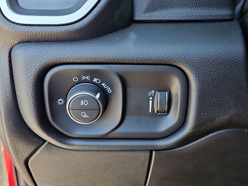 New 2026 RAM 2500 Lone Star AWD/4WD image 24